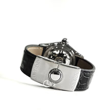 Load image into Gallery viewer, Corum Bubble Skeleton - 082.130.20