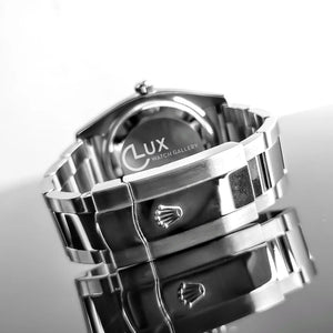 Rolex Oyster Perpetual Date - 115210