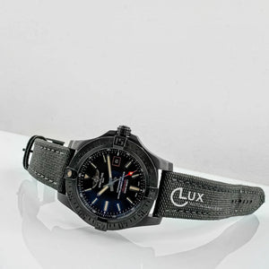 [ SOLD ] Brietling Avenger Blackbird 44 - V17311101