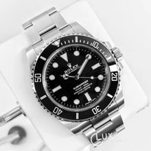 Load image into Gallery viewer, Rolex Submariner No Date - 114060
