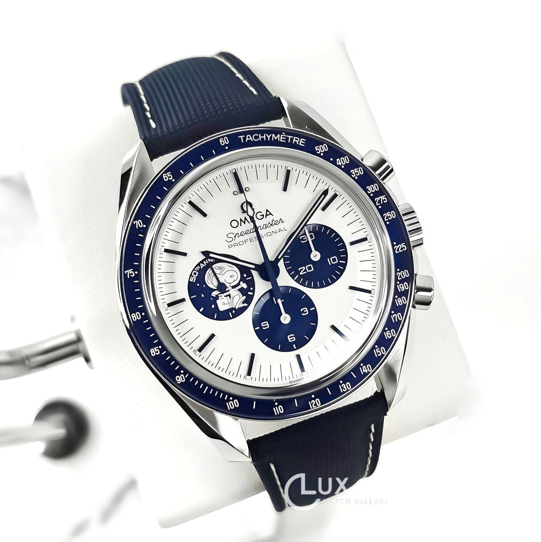 [ Brand New ] Omega Speedmaster Silver Snoopy Award - 310.32.42.50.02.001