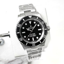 Load image into Gallery viewer, Rolex Submariner No Date - 124060
